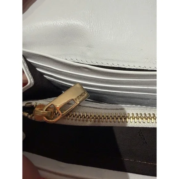 Authentic Fendi FF Logo Continental Wallet White Leather Canvas w/ Dust Bag Gold - Picture 3 of 13